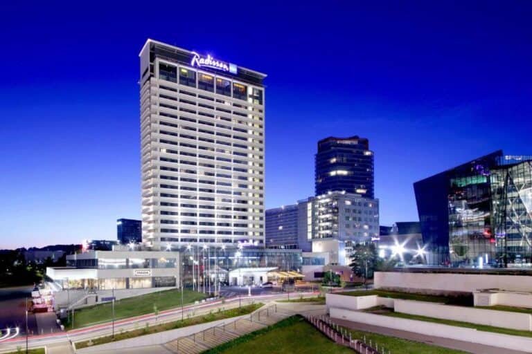 מלון רדיסון בלו בוילנה - Radisson Blu Hotel Lietuva